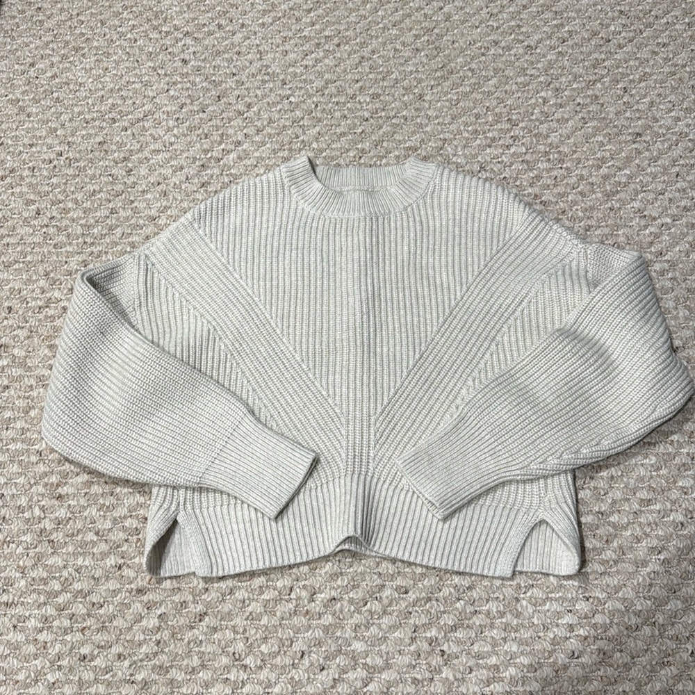 Abercrombie Light Beige Crew Sweater - Like New